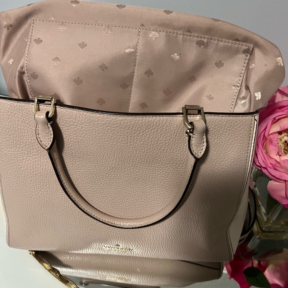 Kate Spade Cream Satchel with Elegant Design - Picture 3 of 9